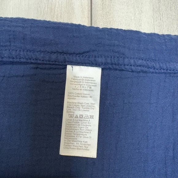 J. Crew Navy Blue 100% Cotton Double Gauze Button Down Shirt Large - Picture 5 of 7